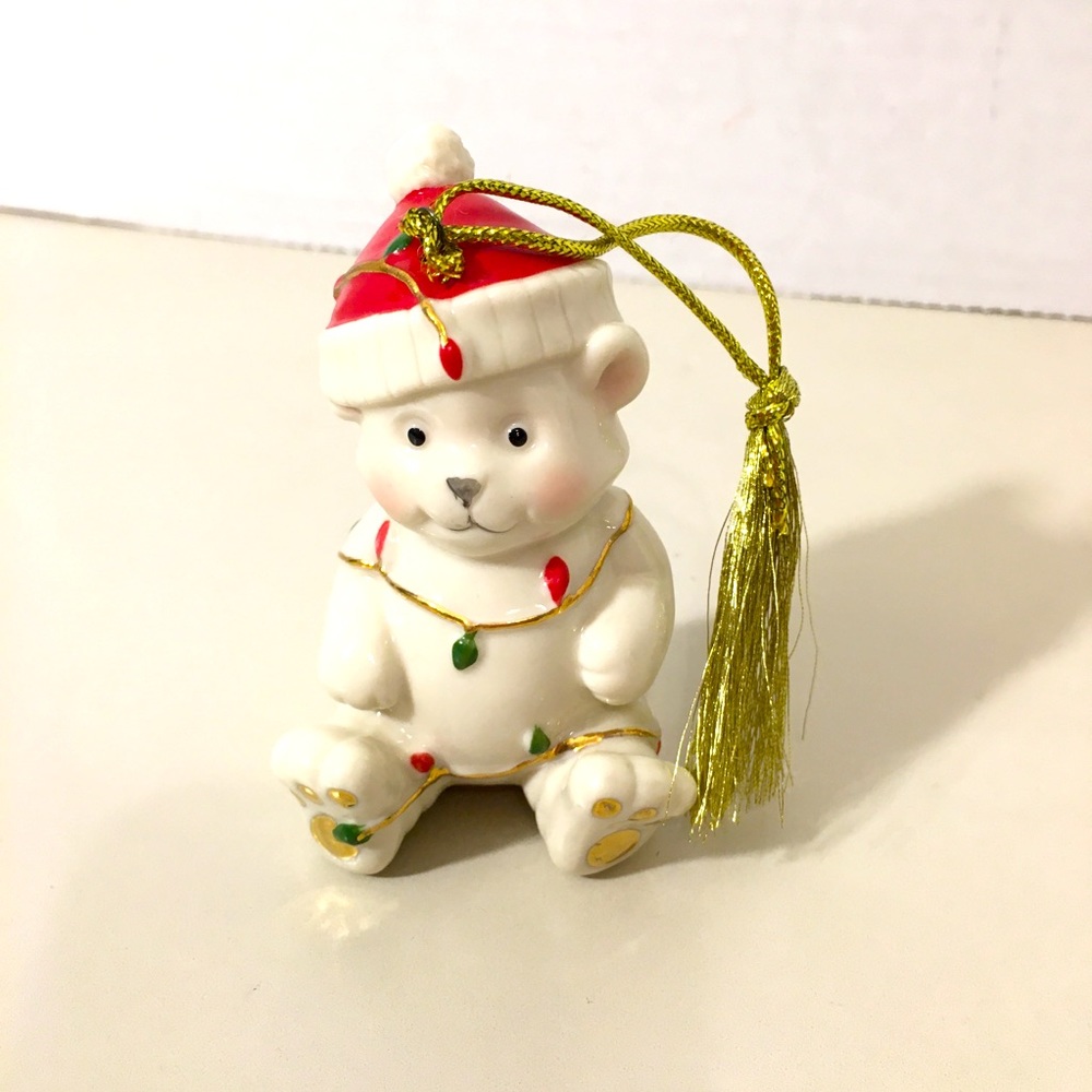 Lenox Very Merry Teddy Bear with Light Strand